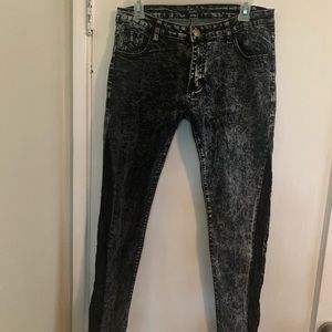 Skinny Zaful jeans with lace detail on leg